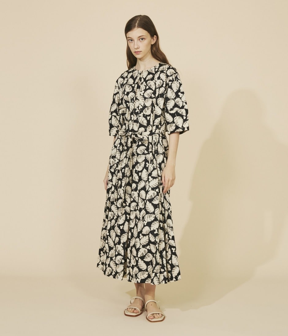 INVERTED PLEAT DRESS 詳細画像 MONSTERA PRINT 10