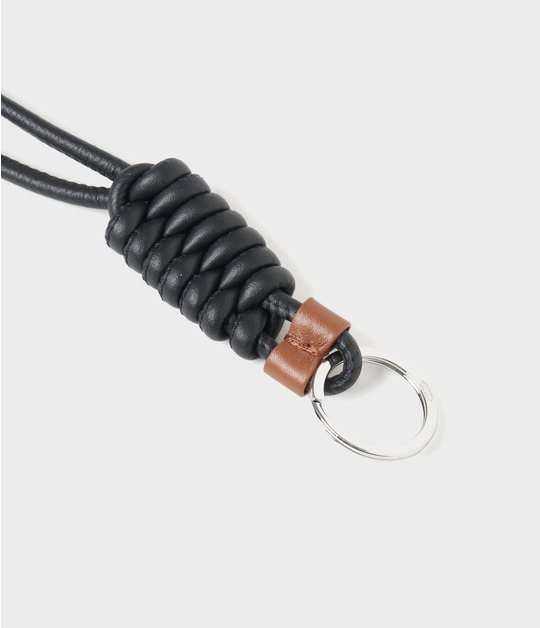 FISHTAIL NECK KEY CHARM｜J&M DAVIDSON｜ジェイアンドエムデヴィッド