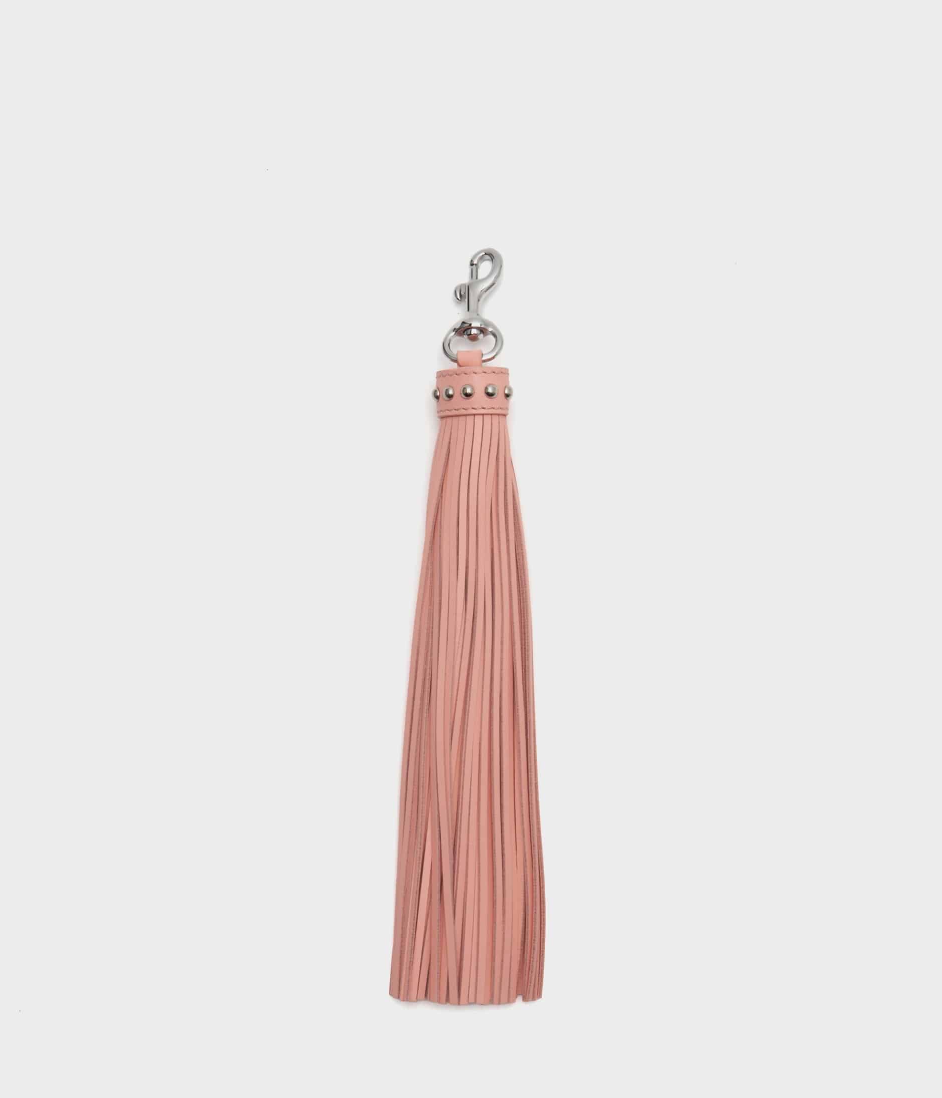 TASSEL CHARM WITH STUDS｜J&M DAVIDSON｜ジェイアンドエムデヴィッド 