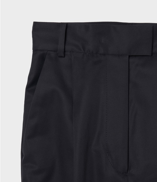 PLEATED TROUSER 詳細画像