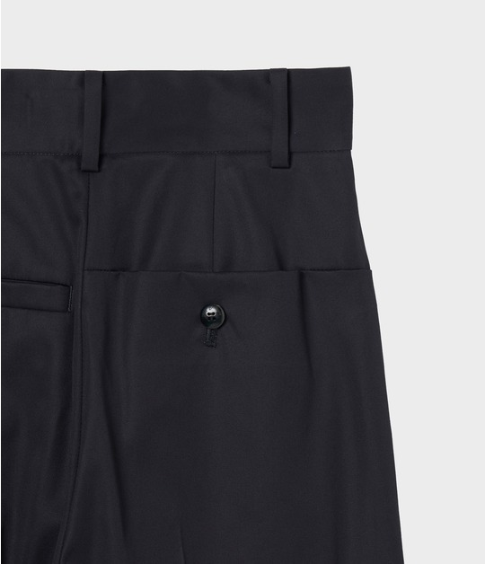 PLEATED TROUSER 詳細画像