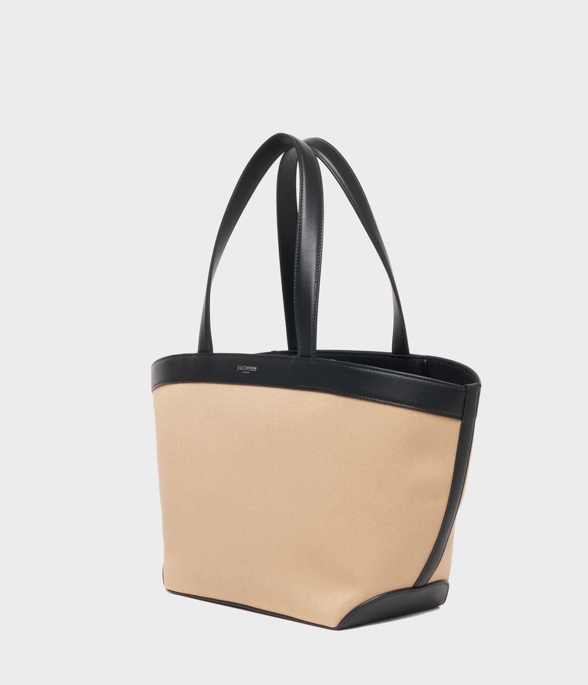 VOYAGE TOTE M