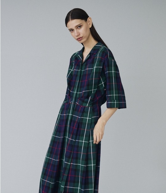 SHIRT DRESS WITH PLEAT DETAILS 詳細画像