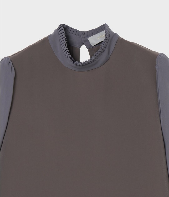 PLEATED COLLAR BLOUSE 詳細画像