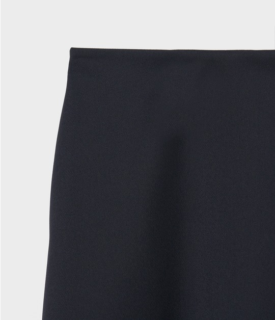 A-LINE SKIRT WITH PLEATS 詳細画像