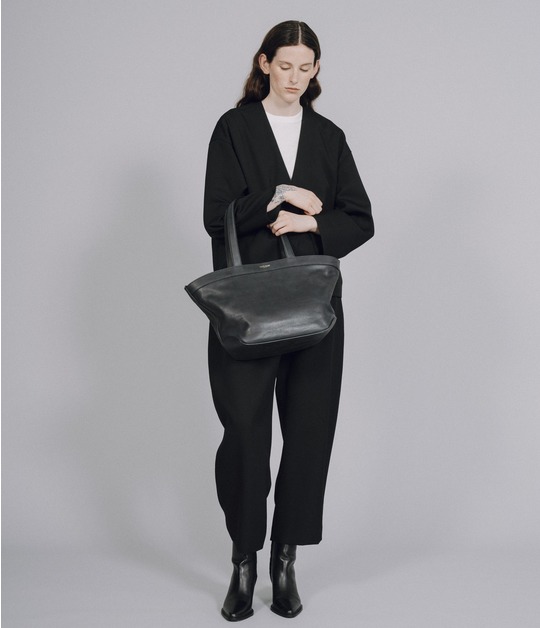 VOYAGE TOTE M 詳細画像