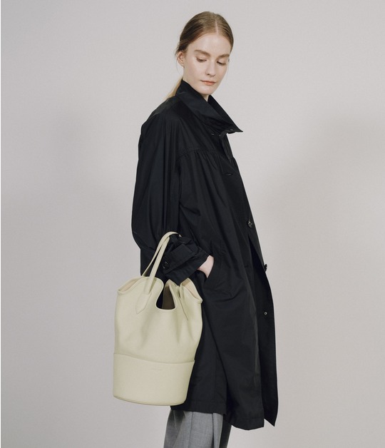 GATHERED COAT 詳細画像