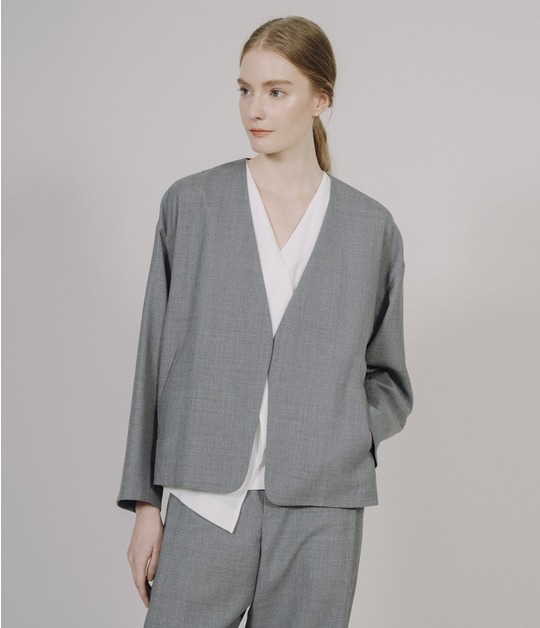 V-NECK JACKET 詳細画像