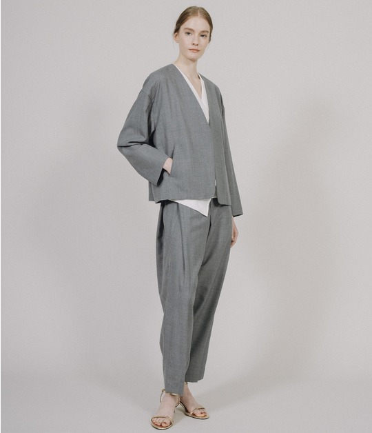 SIDE TUCKED TROUSERS 詳細画像