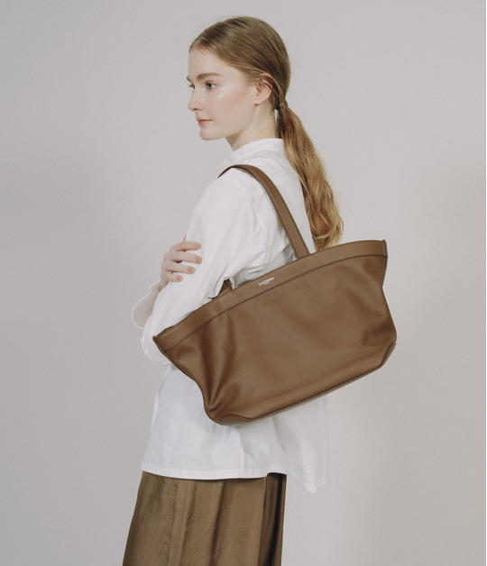 VOYAGE TOTE M 詳細画像