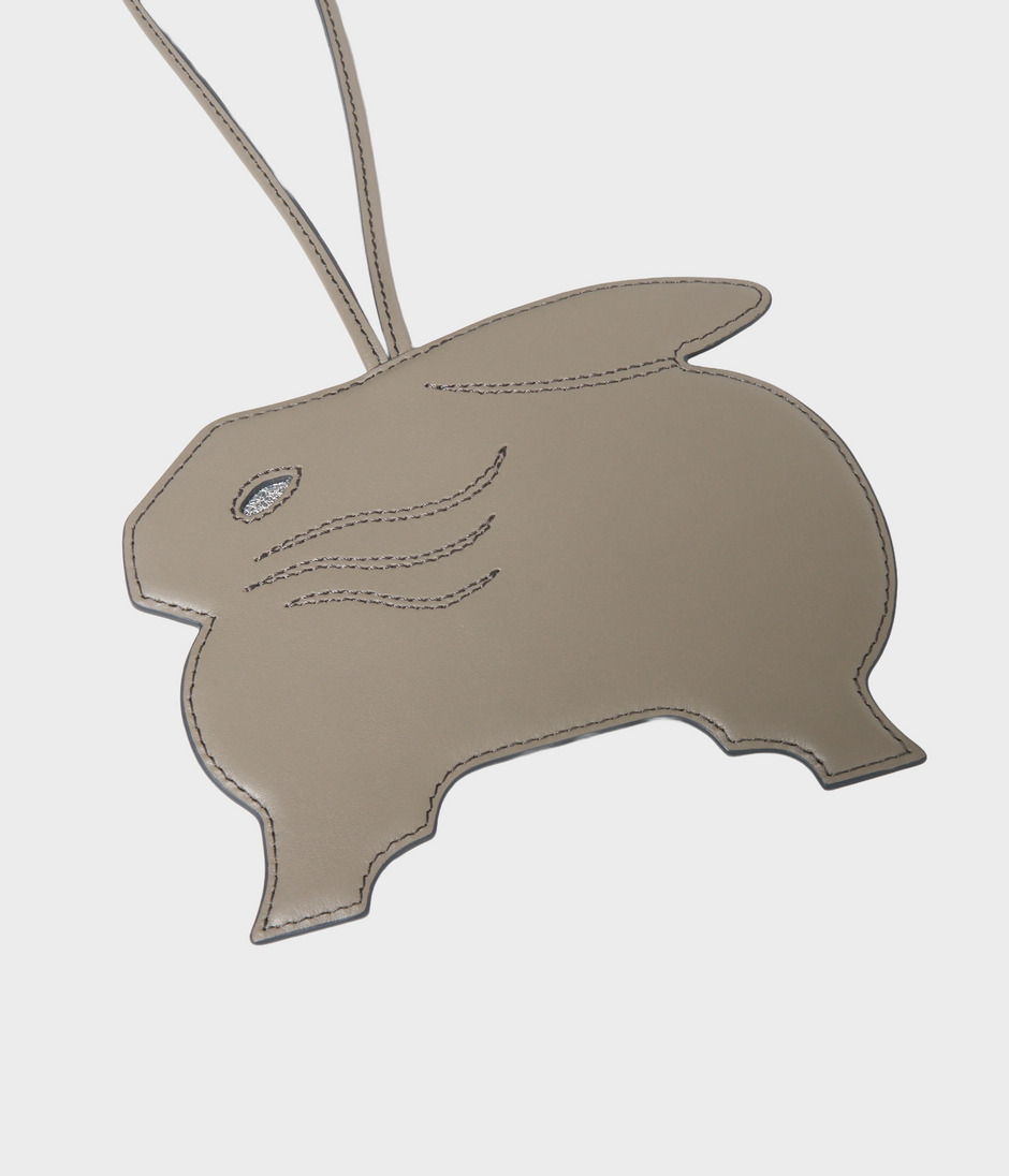 BUNNY CHARM 詳細画像 CONCRETE 3