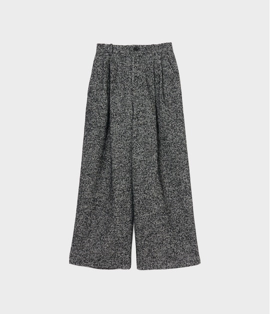 Tucked trousers