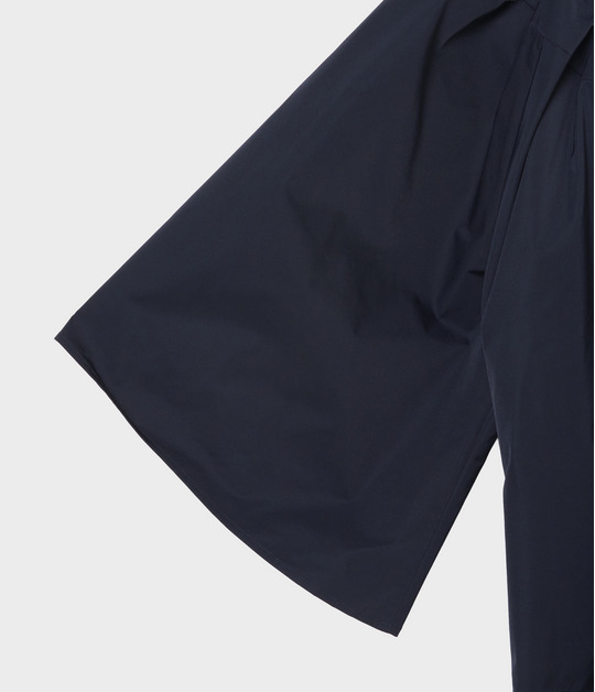 TUCKED TOP 詳細画像